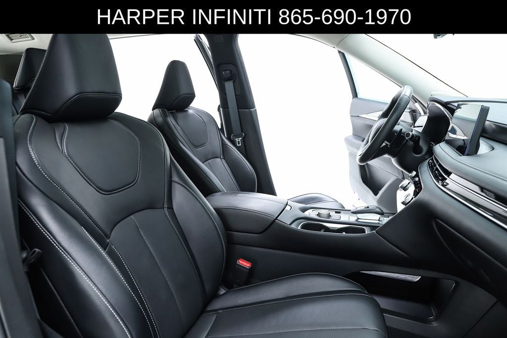 2024 INFINITI QX60 LUXE