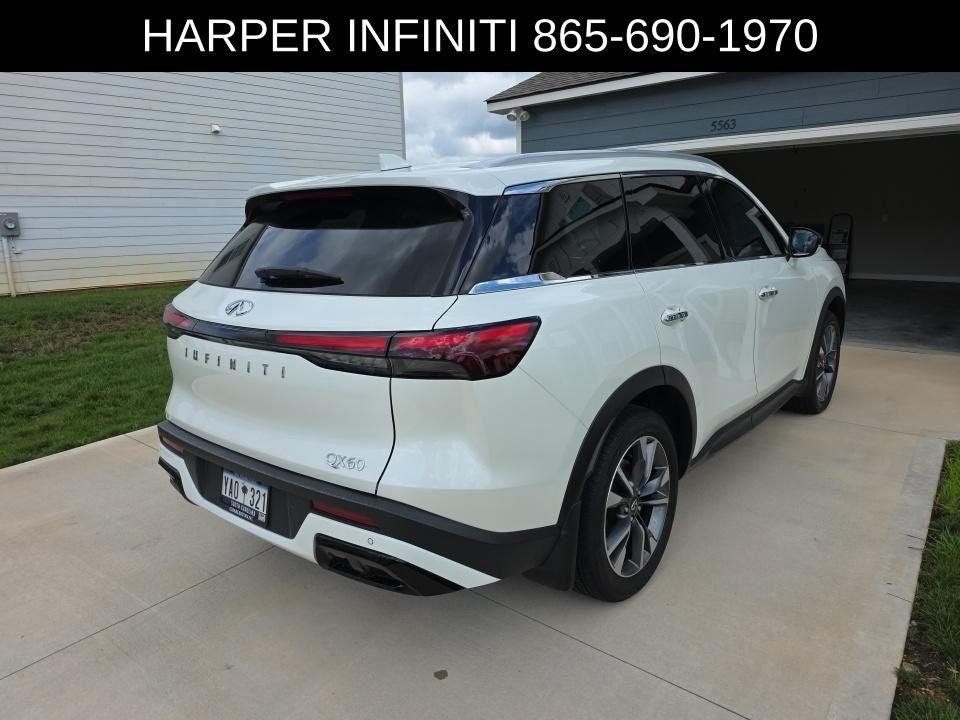 2024 INFINITI QX60 LUXE