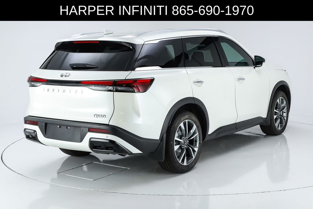 2024 INFINITI QX60 LUXE