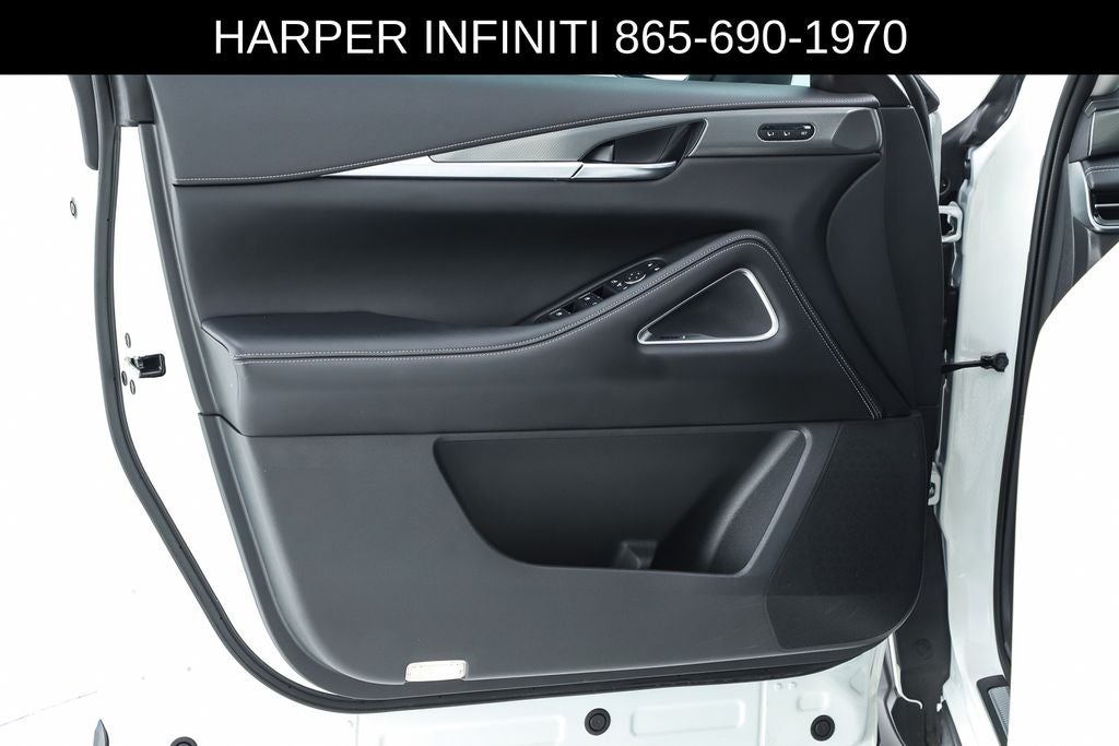 2024 INFINITI QX60 LUXE