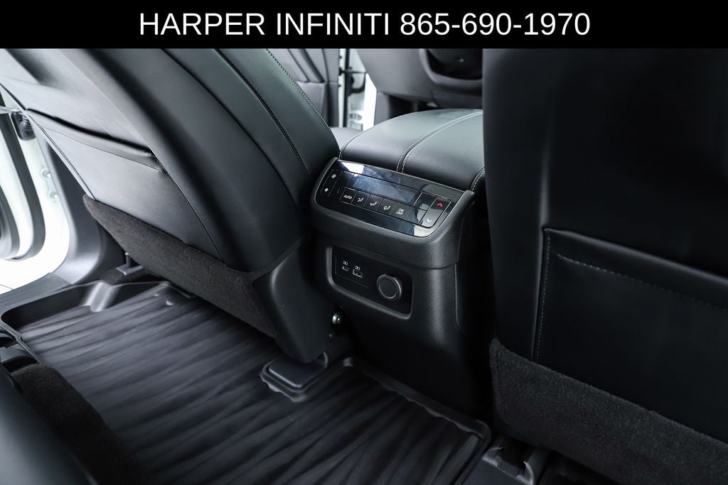 2024 INFINITI QX60 LUXE