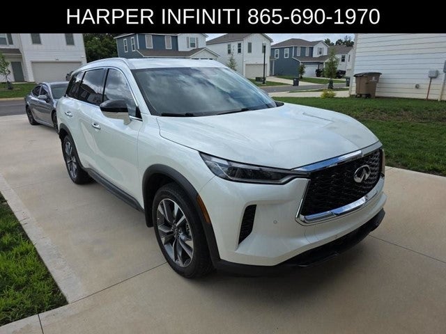 2024 INFINITI QX60 LUXE