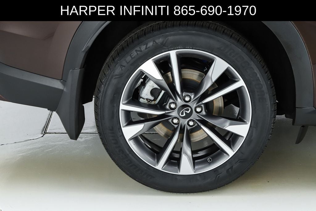 2022 INFINITI QX60 LUXE