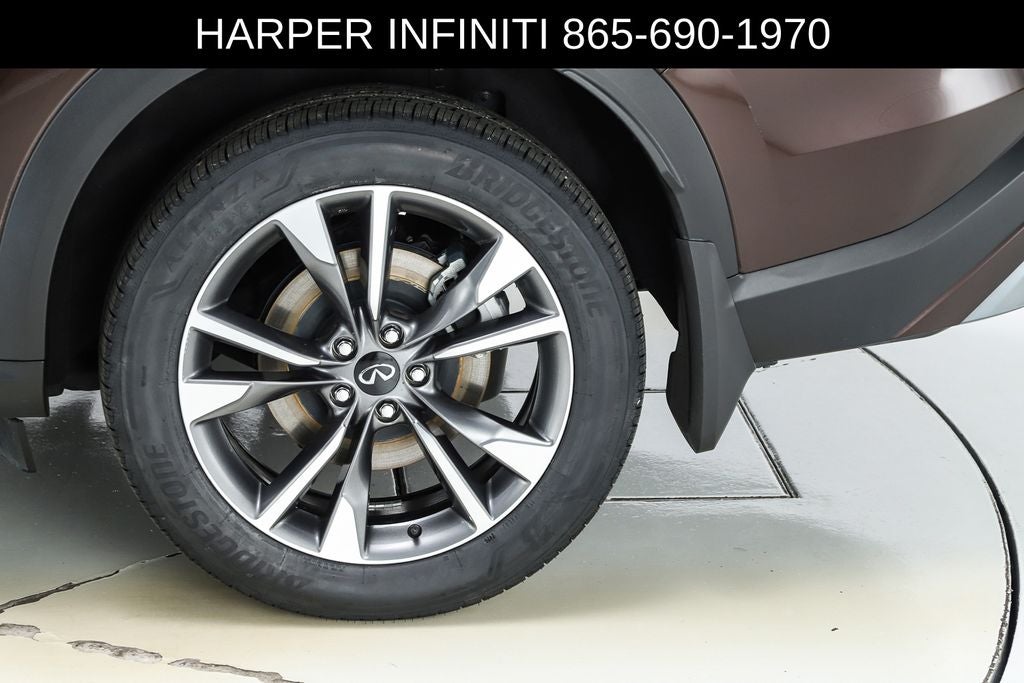 2022 INFINITI QX60 LUXE