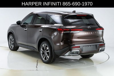 2022 INFINITI QX60 LUXE