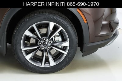 2022 INFINITI QX60 LUXE