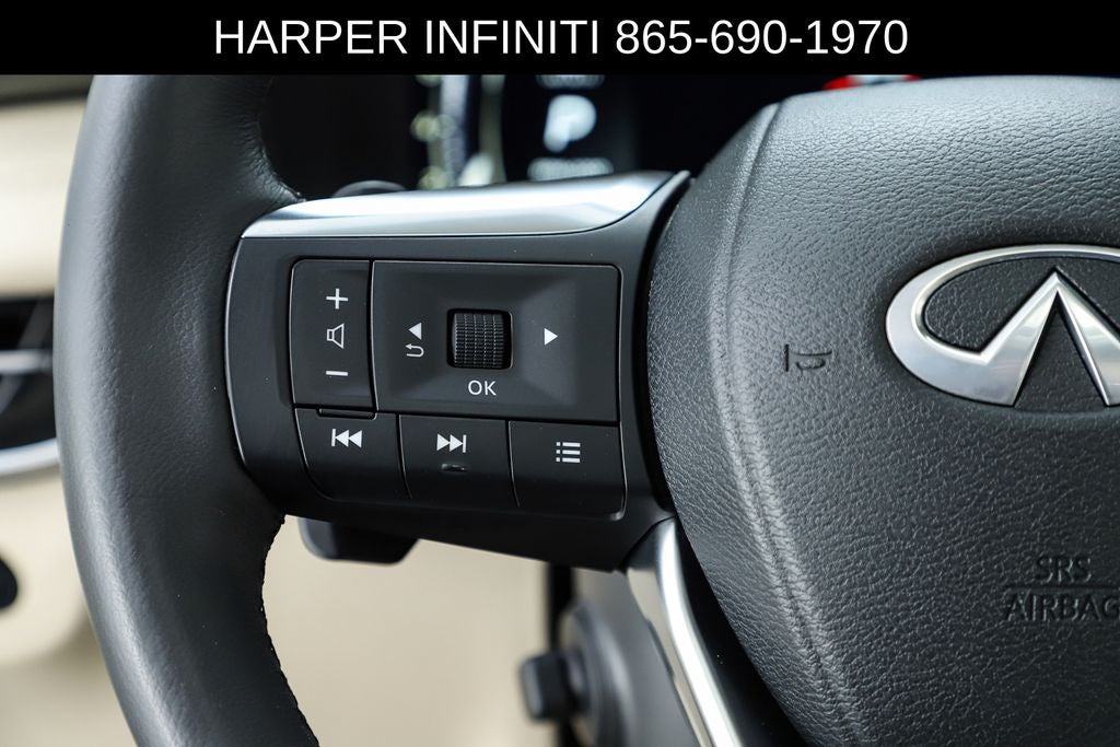 2022 INFINITI QX60 LUXE