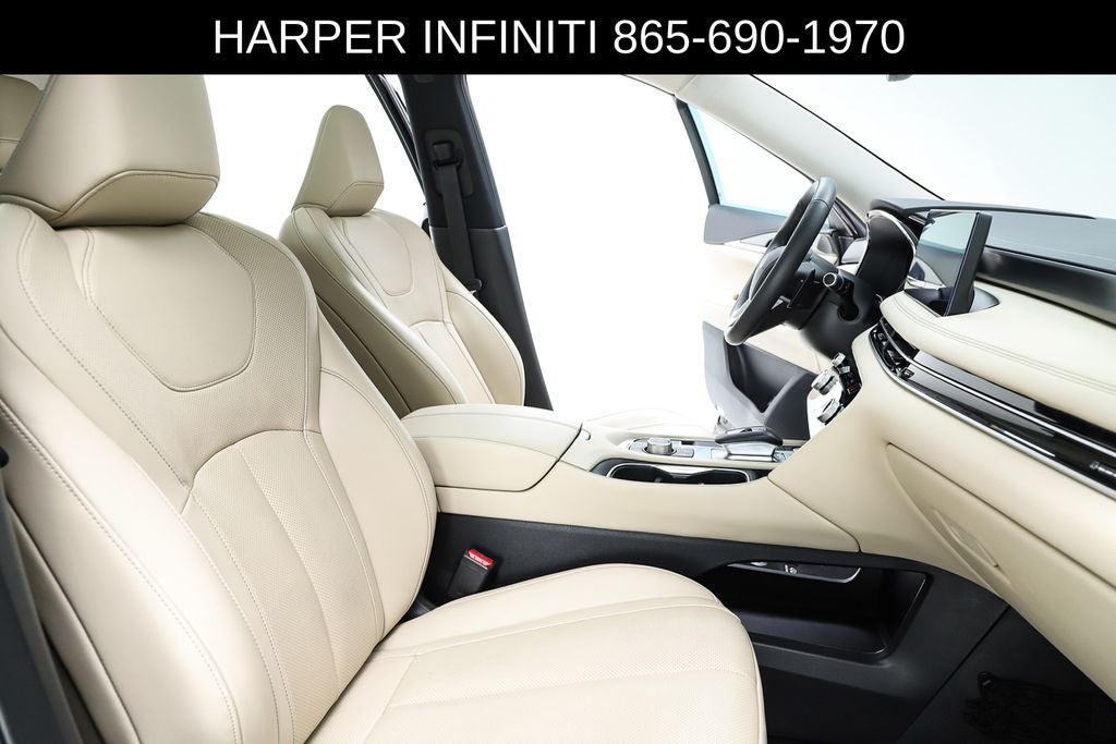 2022 INFINITI QX60 LUXE