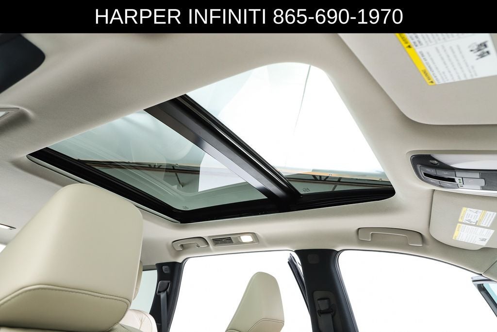 2022 INFINITI QX60 LUXE