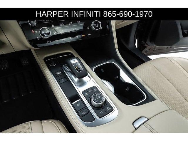 2022 INFINITI QX60 LUXE