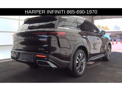 2022 INFINITI QX60 LUXE