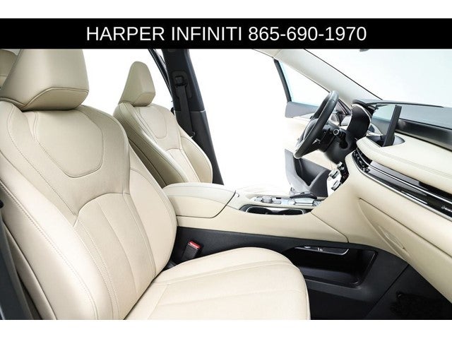 2022 INFINITI QX60 LUXE