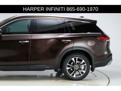 2022 INFINITI QX60 LUXE