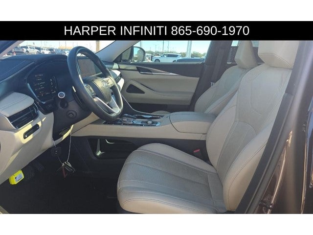 2022 INFINITI QX60 LUXE