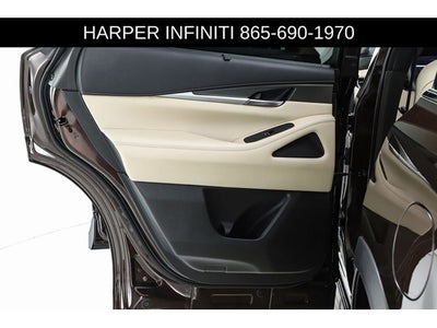 2022 INFINITI QX60 LUXE