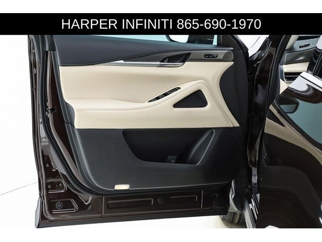 2022 INFINITI QX60 LUXE