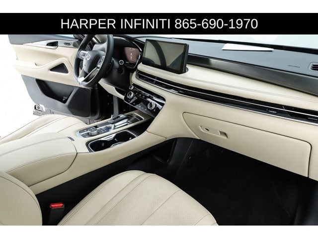 2022 INFINITI QX60 LUXE