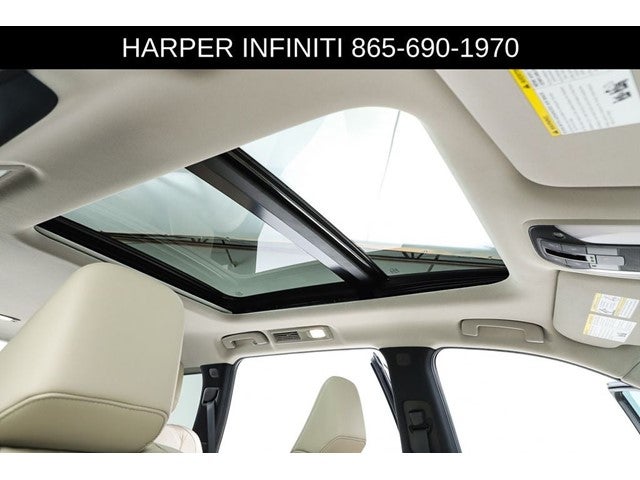 2022 INFINITI QX60 LUXE