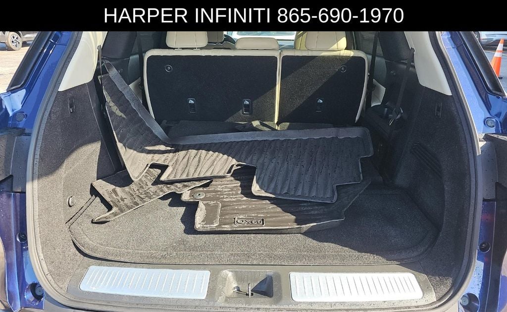 2023 INFINITI QX60 LUXE