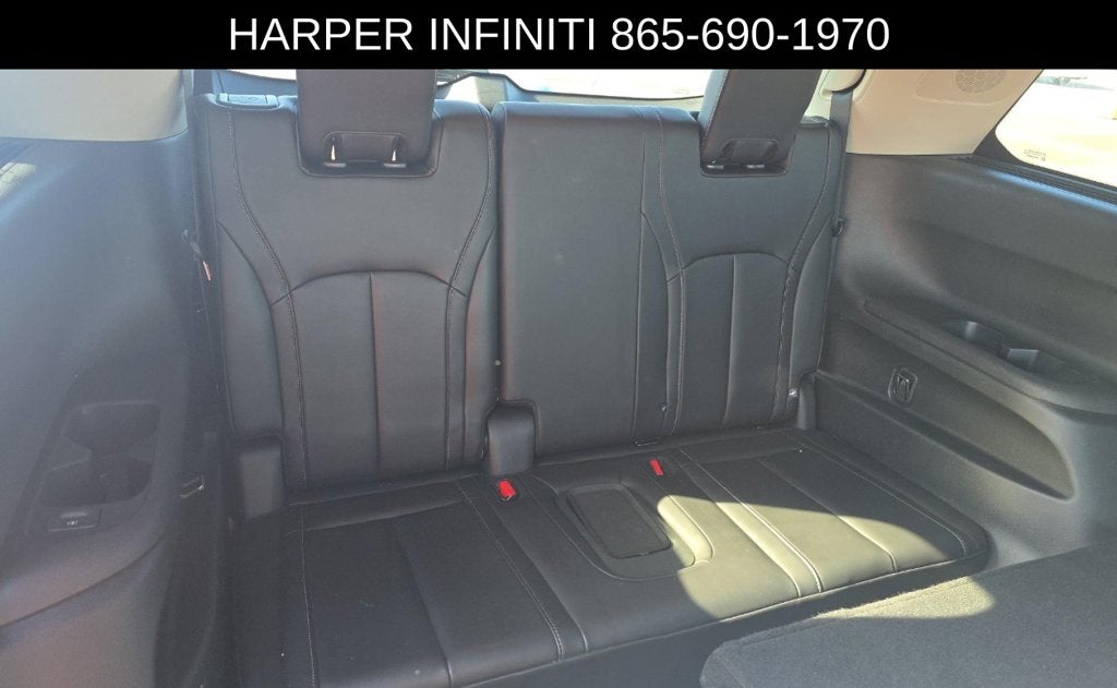 2022 INFINITI QX60 LUXE