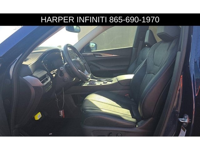 2022 INFINITI QX60 LUXE