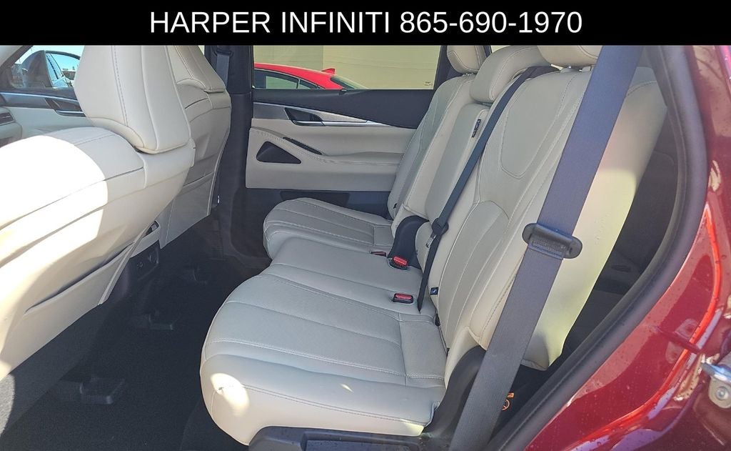 2023 INFINITI QX60 LUXE