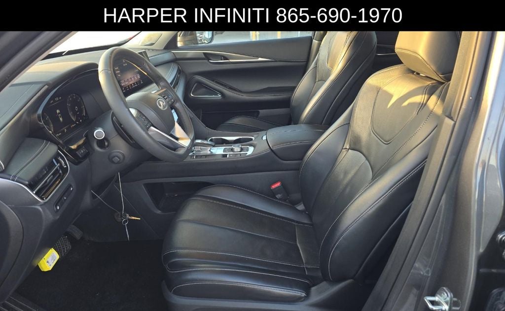 2023 INFINITI QX60 LUXE