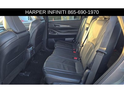 2023 INFINITI QX60 LUXE