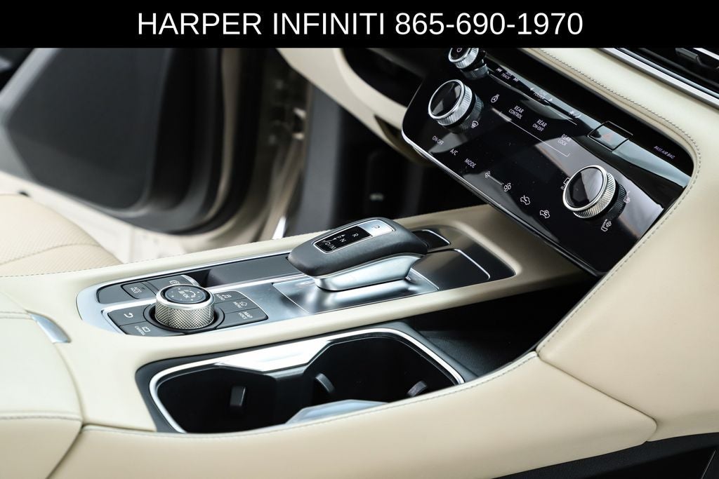 2023 INFINITI QX60 LUXE