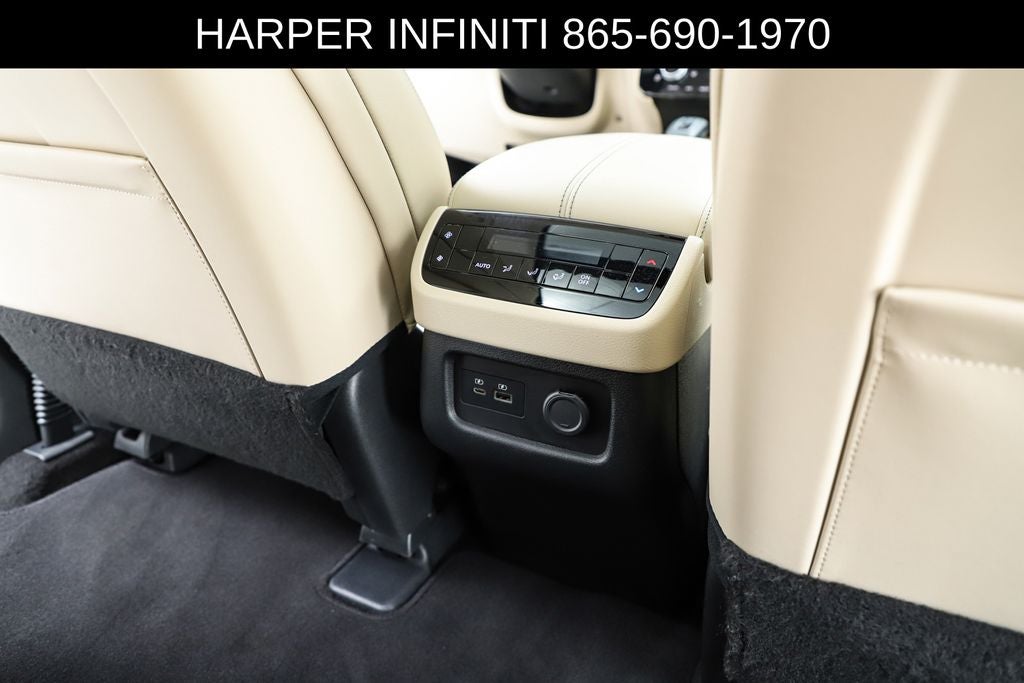 2023 INFINITI QX60 LUXE