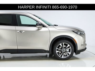 2023 INFINITI QX60 LUXE
