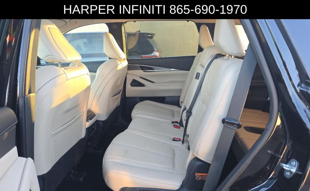 2023 INFINITI QX60 LUXE