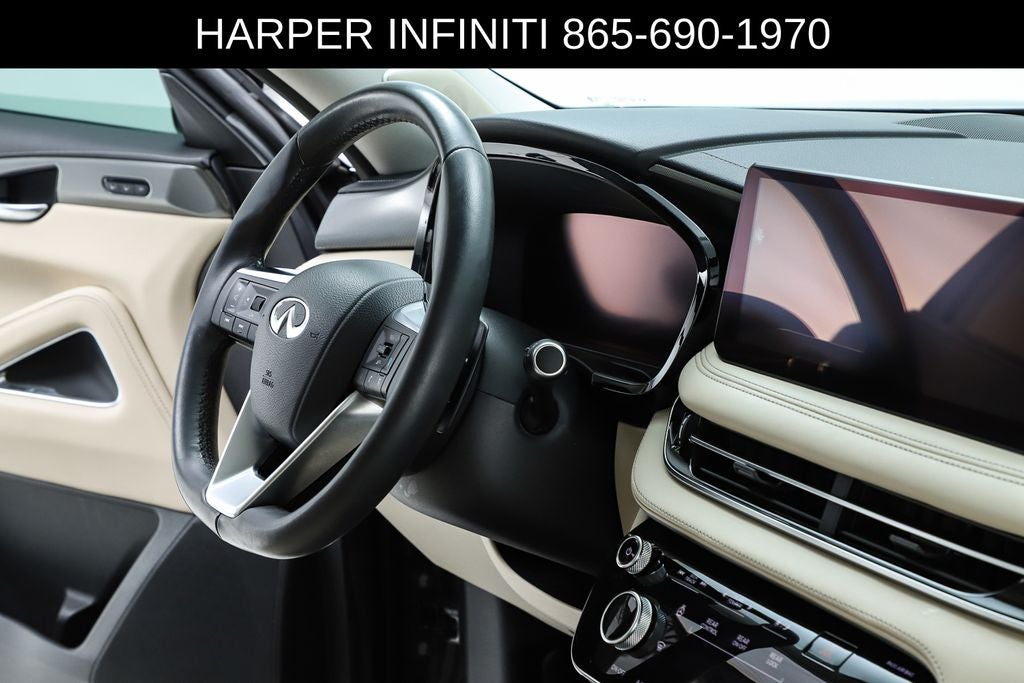 2023 INFINITI QX60 LUXE