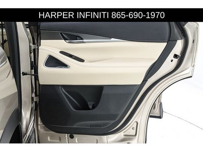 2023 INFINITI QX60 LUXE
