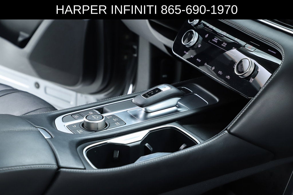 2023 INFINITI QX60 LUXE