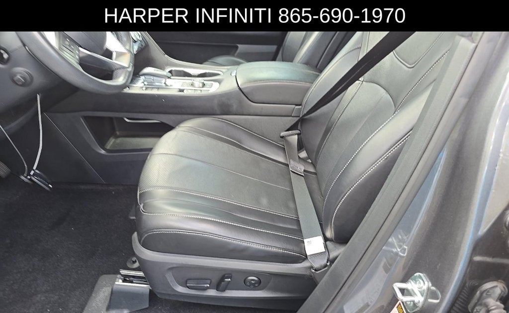2022 INFINITI QX60 LUXE