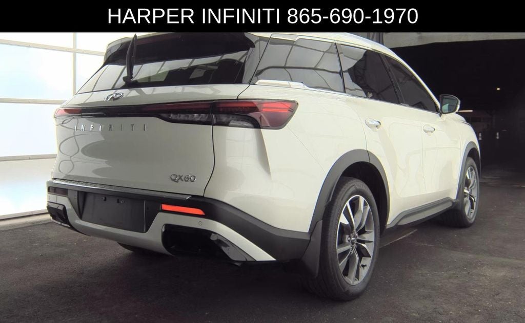 2023 INFINITI QX60 LUXE
