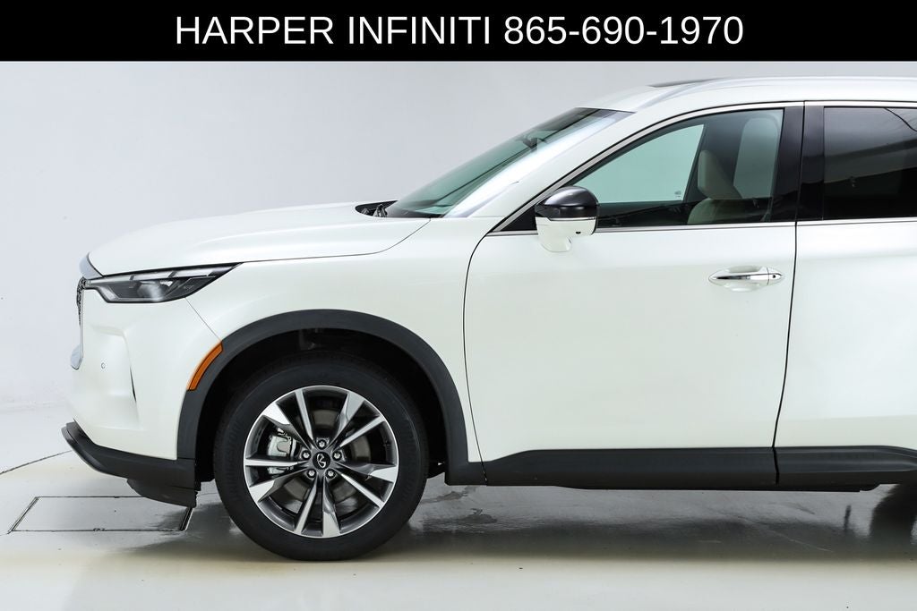 2023 INFINITI QX60 LUXE