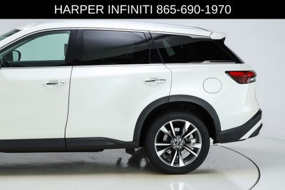 2023 INFINITI QX60 LUXE