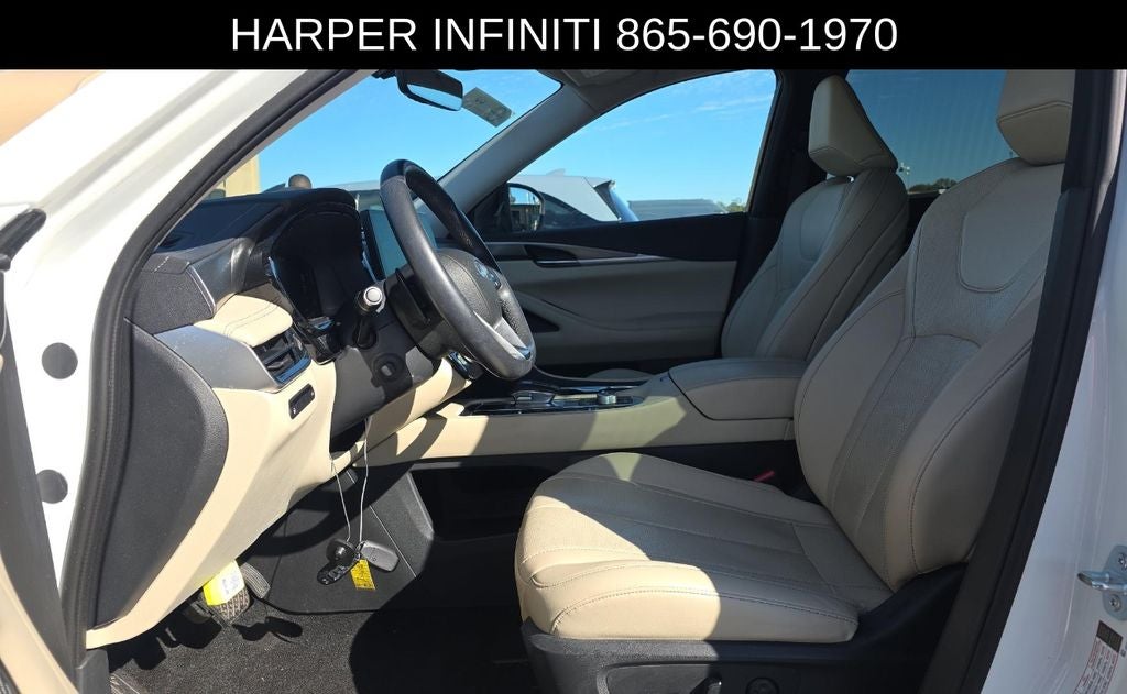 2023 INFINITI QX60 LUXE