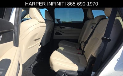 2023 INFINITI QX60 LUXE