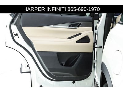 2023 INFINITI QX60 LUXE