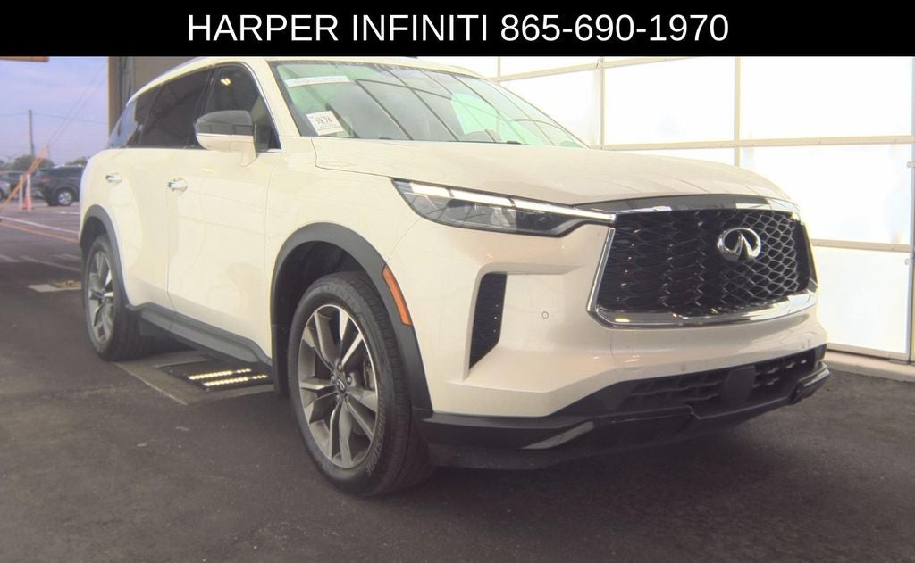 2023 INFINITI QX60 LUXE