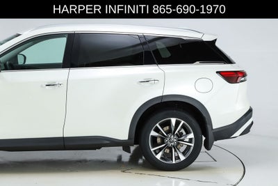 2023 INFINITI QX60 LUXE