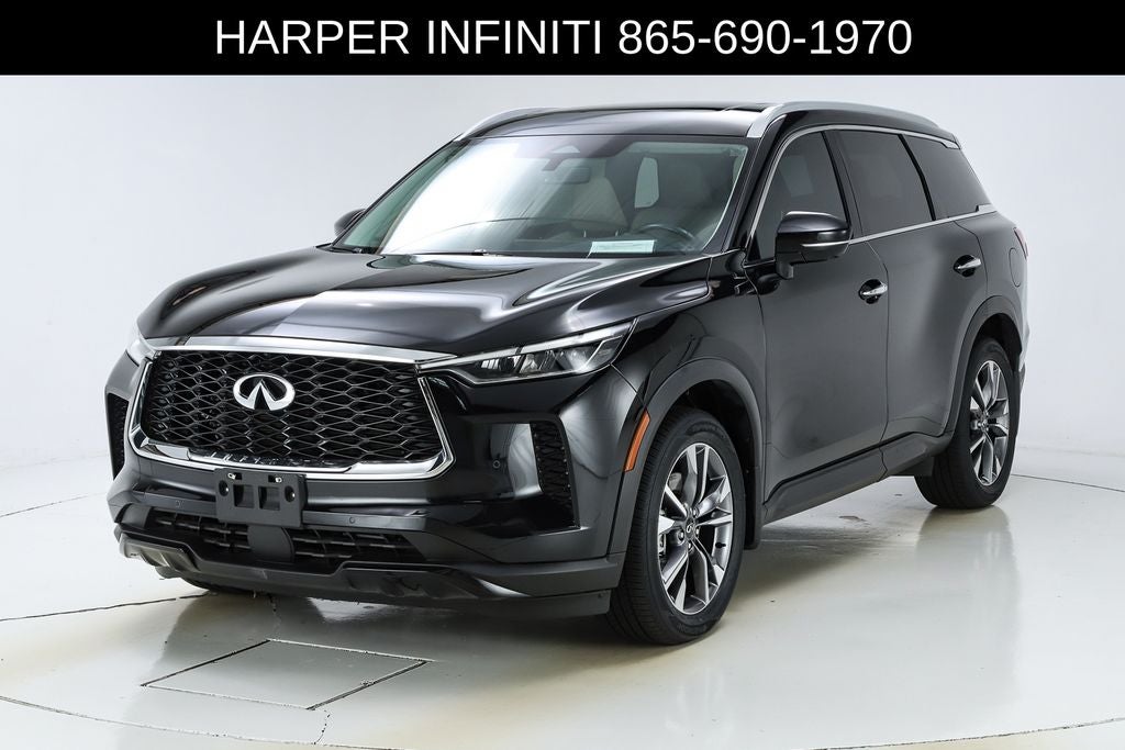 2023 INFINITI QX60 LUXE