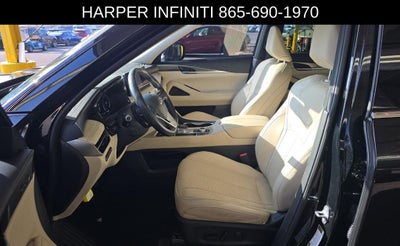 2023 INFINITI QX60 LUXE