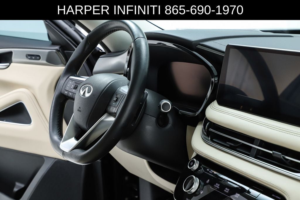 2023 INFINITI QX60 LUXE