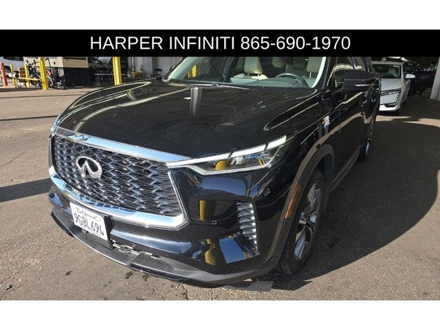 2023 INFINITI QX60 LUXE
