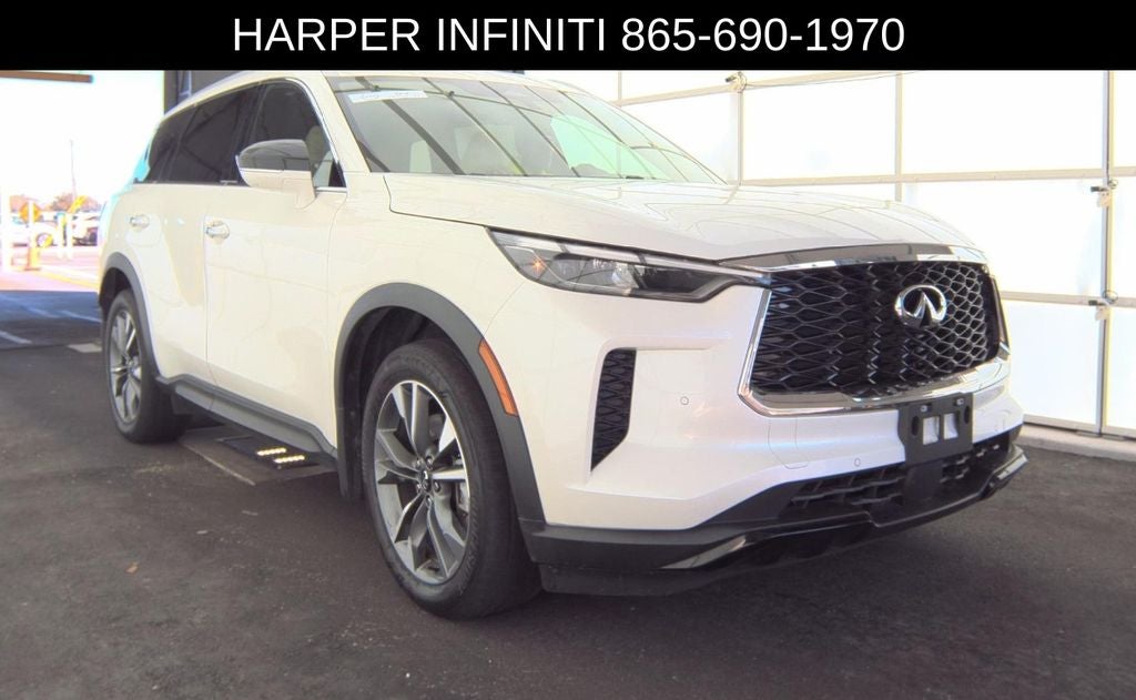 2023 INFINITI QX60 LUXE