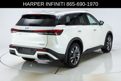 2023 INFINITI QX60 LUXE